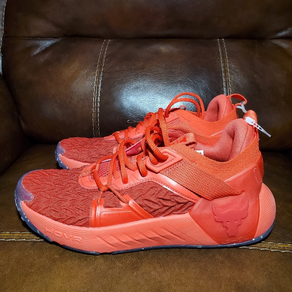 New Under Armour Project Rock 6 Holiday Triple All Red sneakers size 7.5